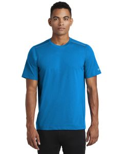 OGIO  ®  ENDURANCE Peak Tee. OE336